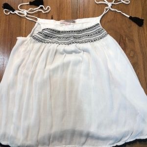 white with black detail cover up